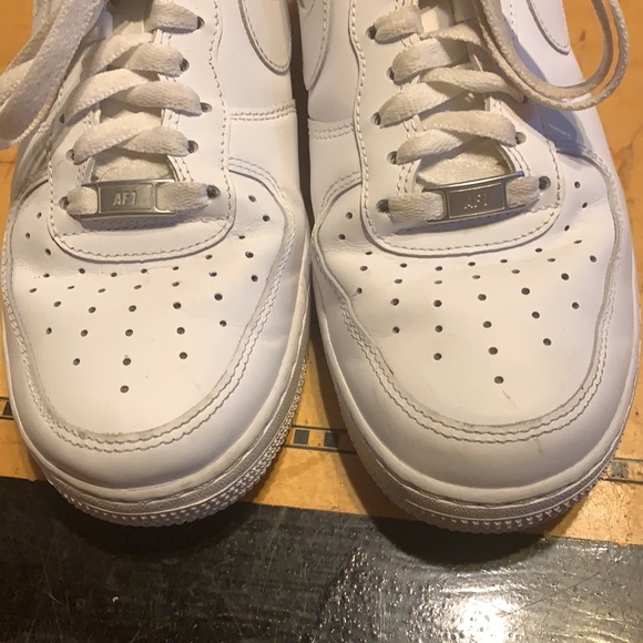 Nike Air Force 1 ‘07 WMNS 10 - Picture 4 of 6